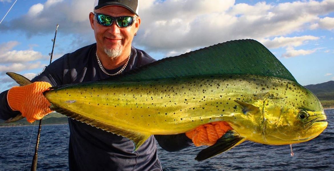 Best Fishing Sunglasses Reviewed - Staying Safe and Stylish in 2024